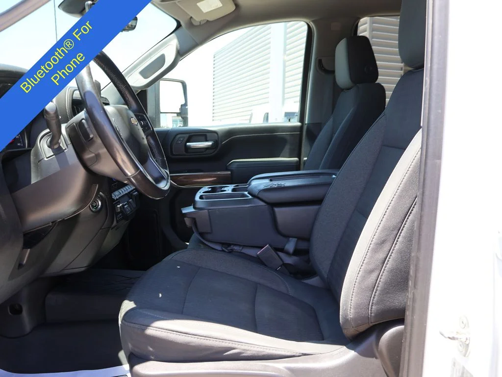 Used 2020 Summit White Chevrolet LT image 23