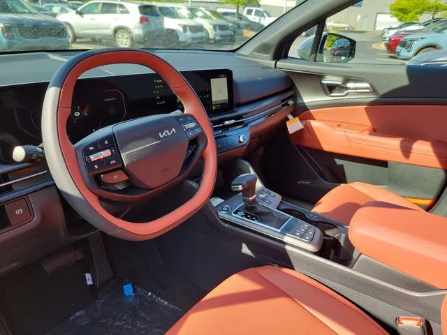 New 2026 Wolf Gray Kia SX Prestige image 12