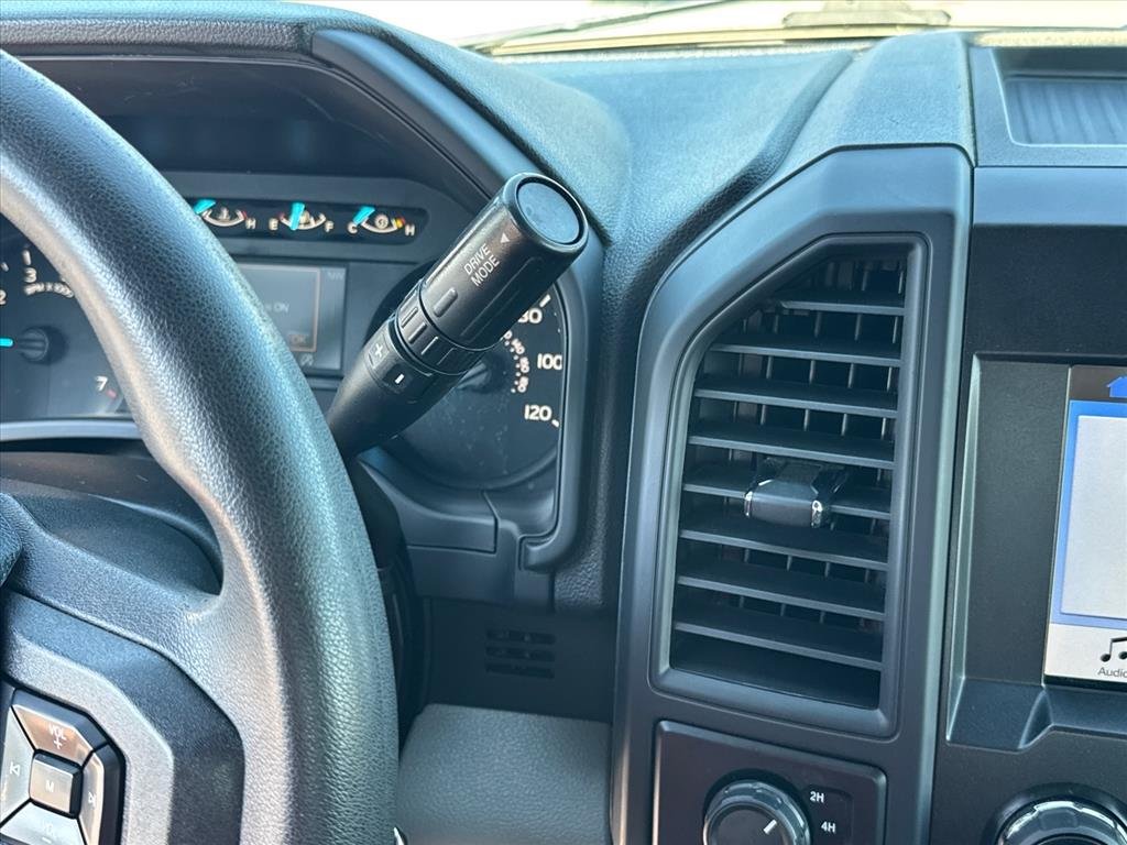 Used 2019 Ingot Silver Ux Ford XL image 21