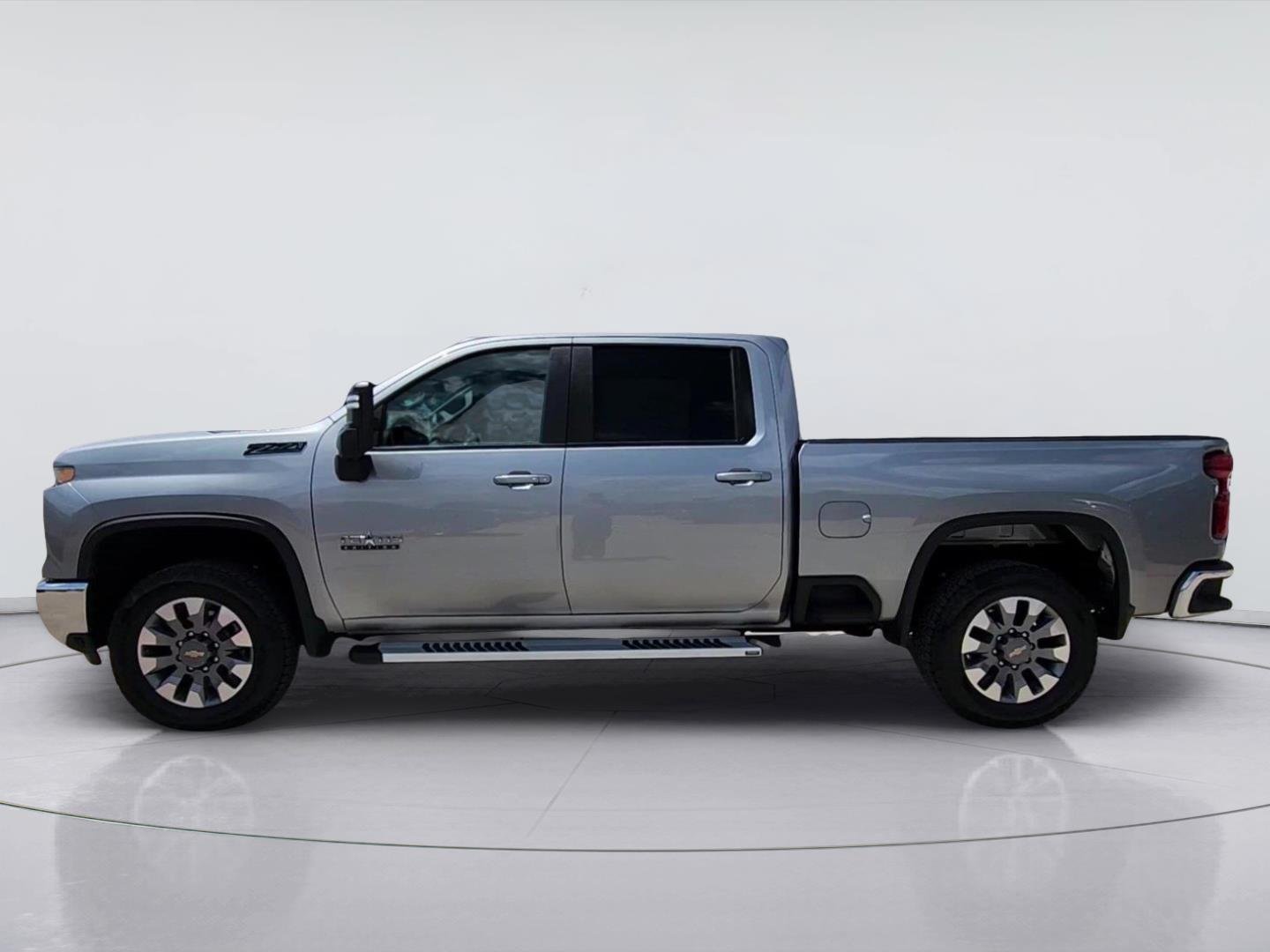 2025 Chevrolet Silverado 2500 HD photo 5 of 33