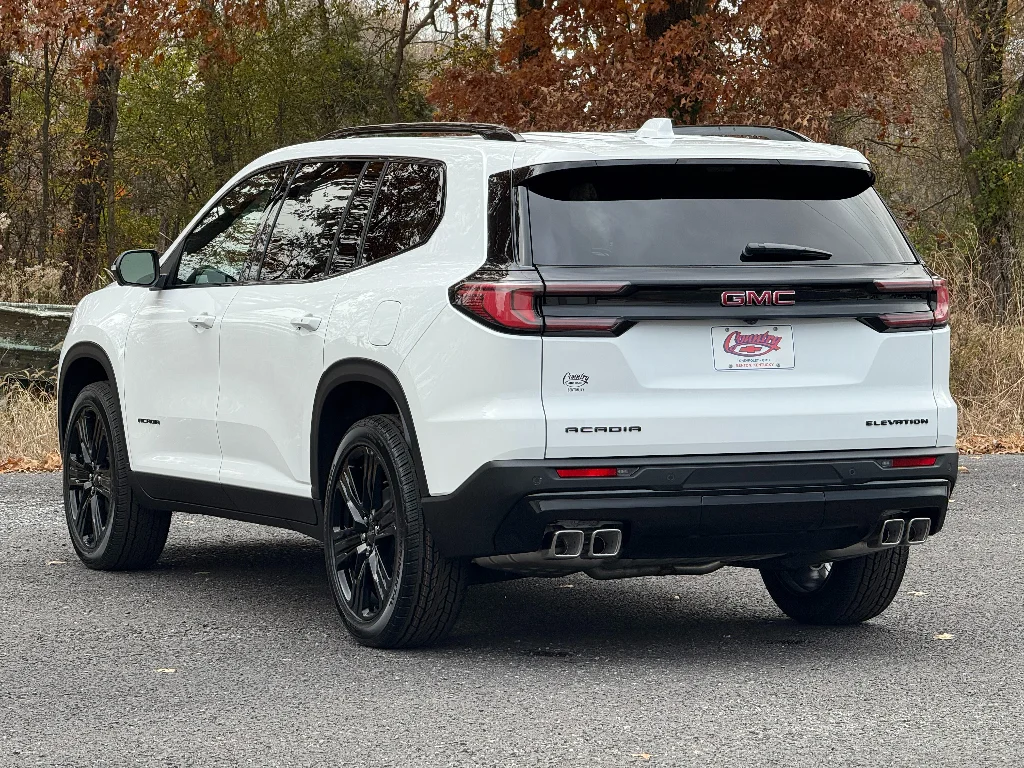 2026 GMC Acadia Elevation - Photo 6