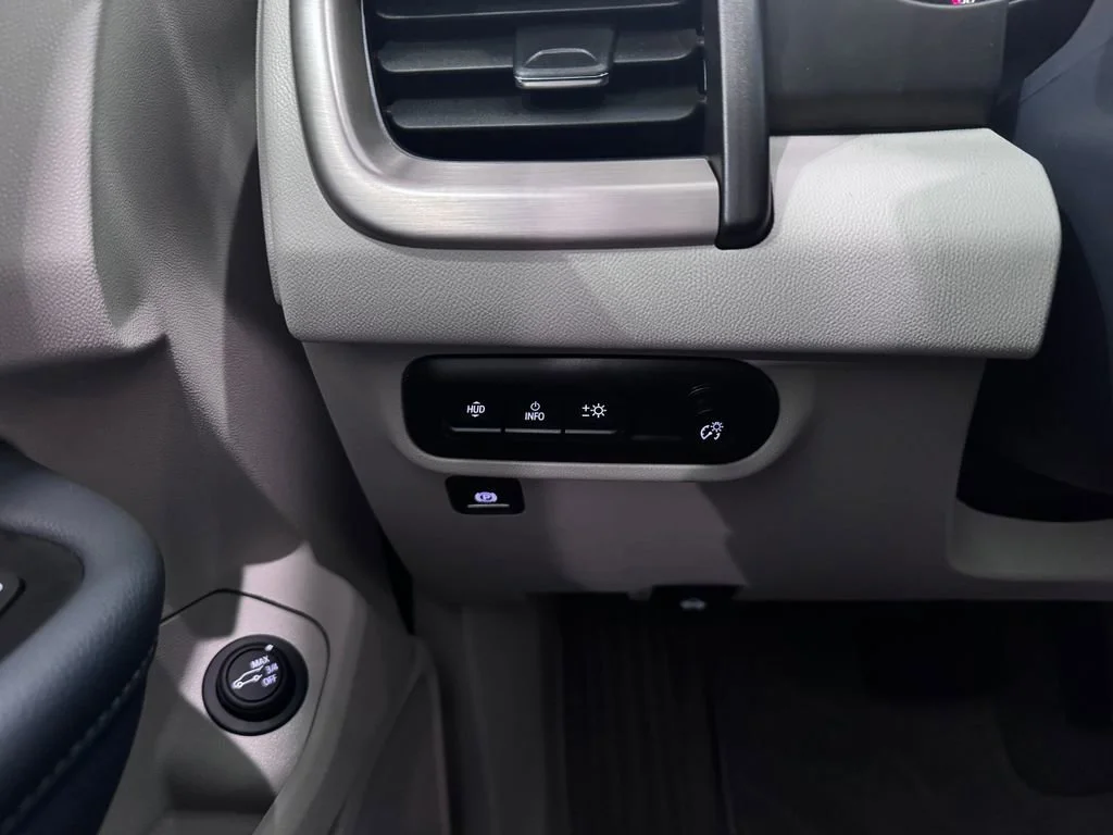 2023 GMC Terrain Denali - Photo 24