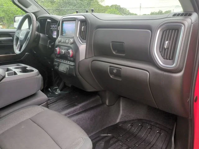 Used 2019 Red GMC SLE image 35