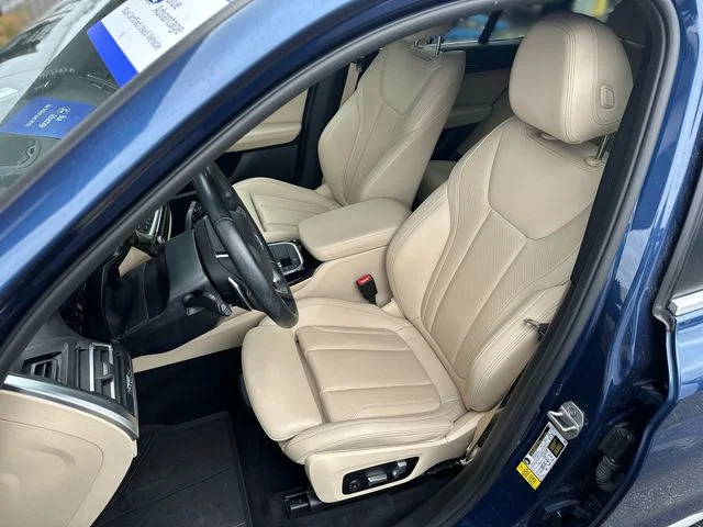 Used 2022 Blue BMW sDrive30i image 12