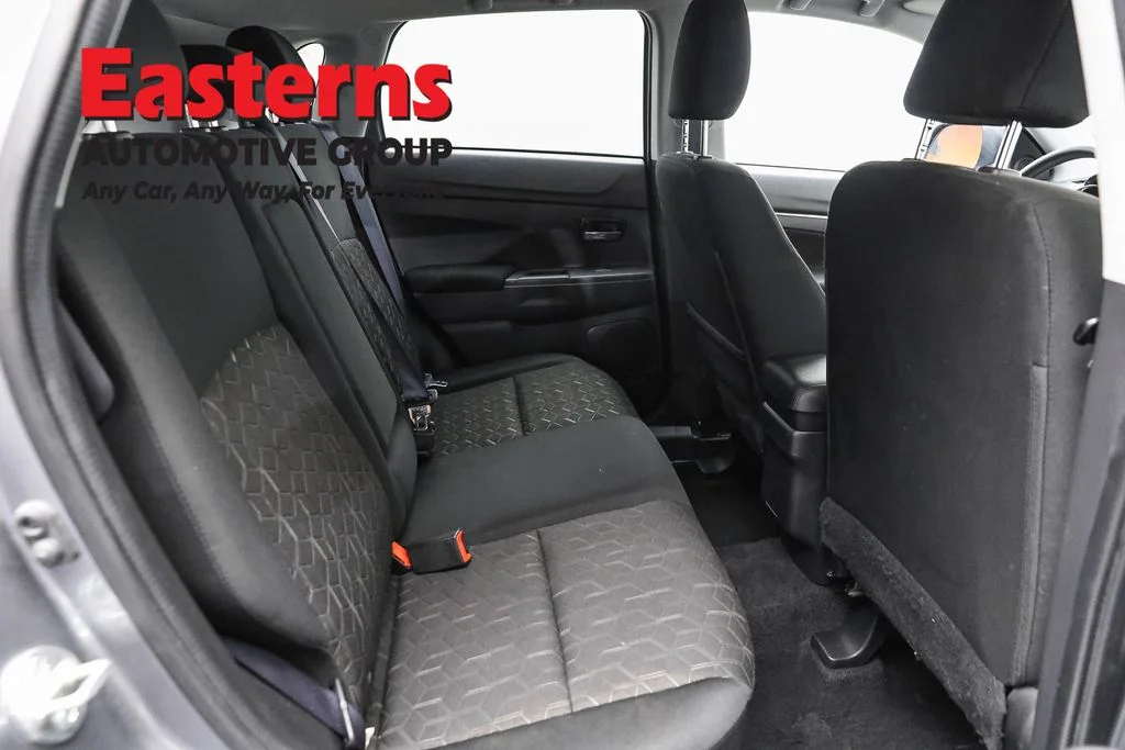 Used 2024 Gray Mitsubishi 2.0 ES image 22