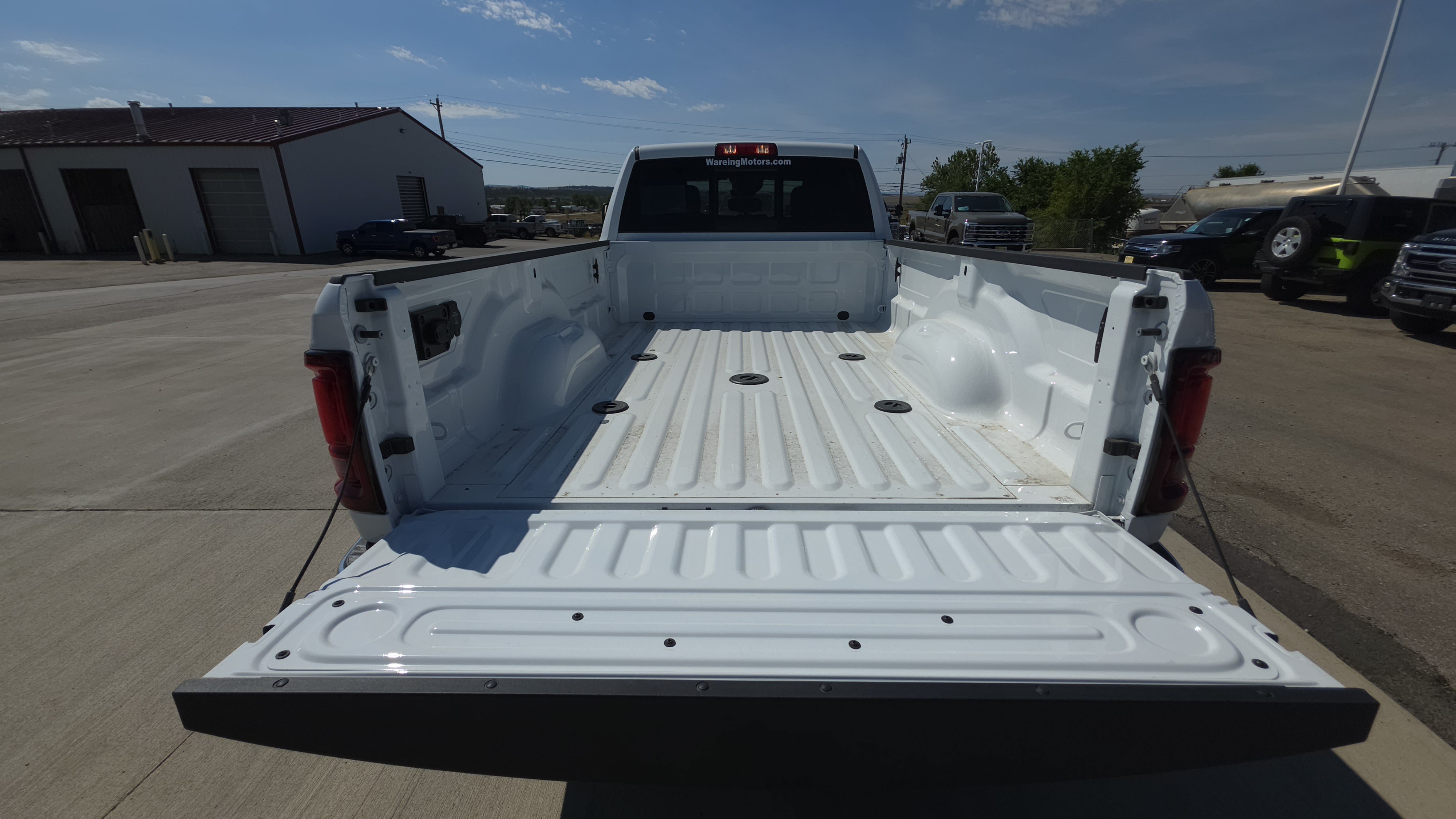 New 2026 Bright White Clearcoat Ram Tradesman image 9