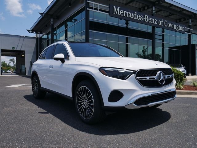 2026 Mercedes-Benz GLC GLC 300's photo