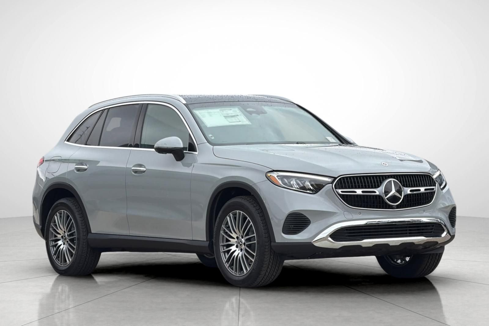 New 2026 MANUFAKTUR Alpine Grey Mercedes-Benz GLC 300 image 33