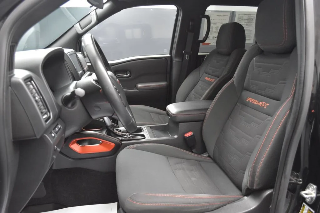 Used 2023 Black Nissan PRO-4X image 19