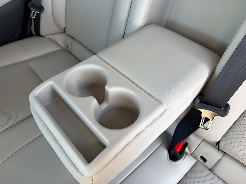 New 2026 White Nissan SL image 26