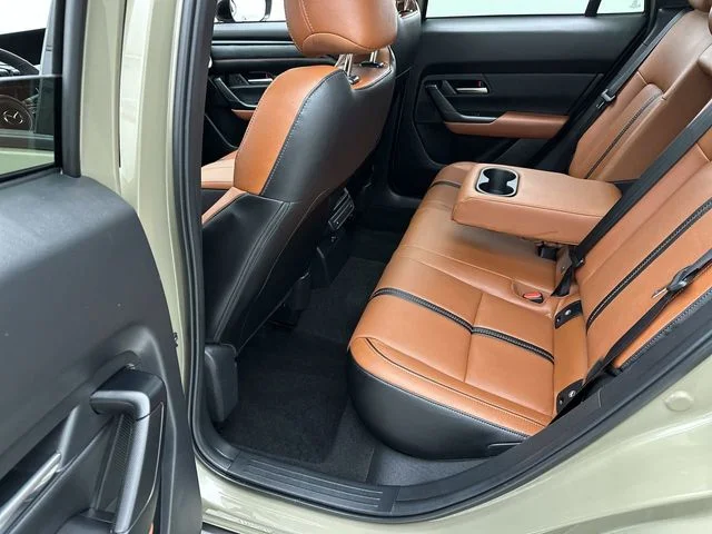Used 2025 Beige/tan Mazda 2.5 Turbo Premium Plus Package image 23