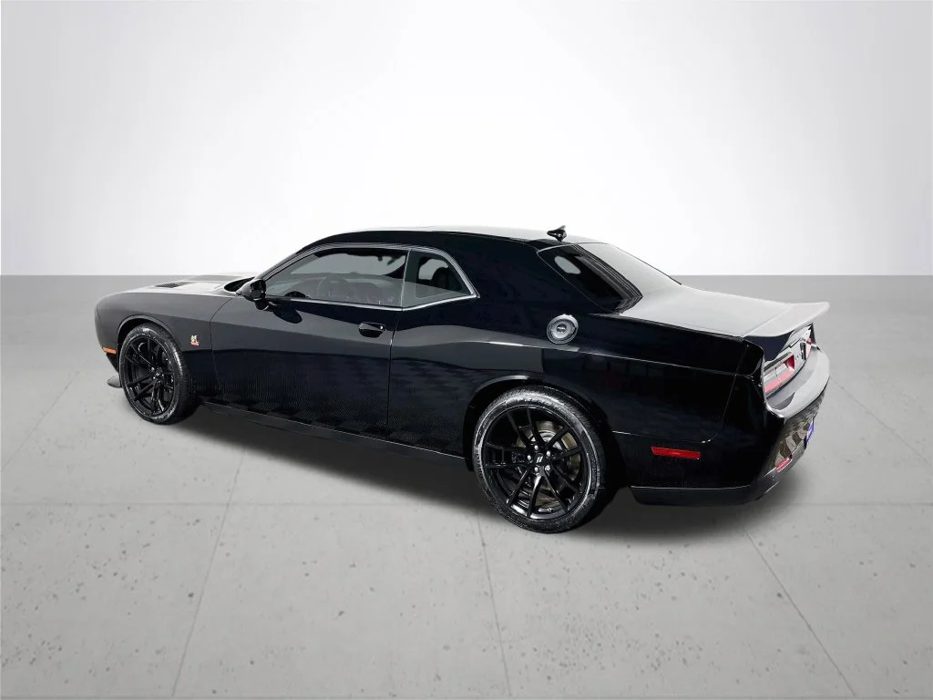 Used 2022 Black Dodge R/T Scat Pack image 8