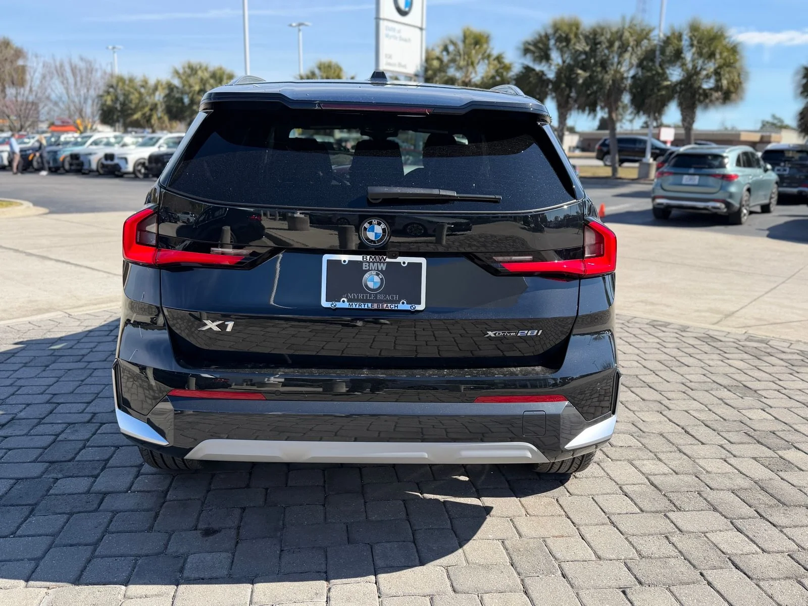 New 2026 Black Sapphire Metallic BMW xDrive28i image 10