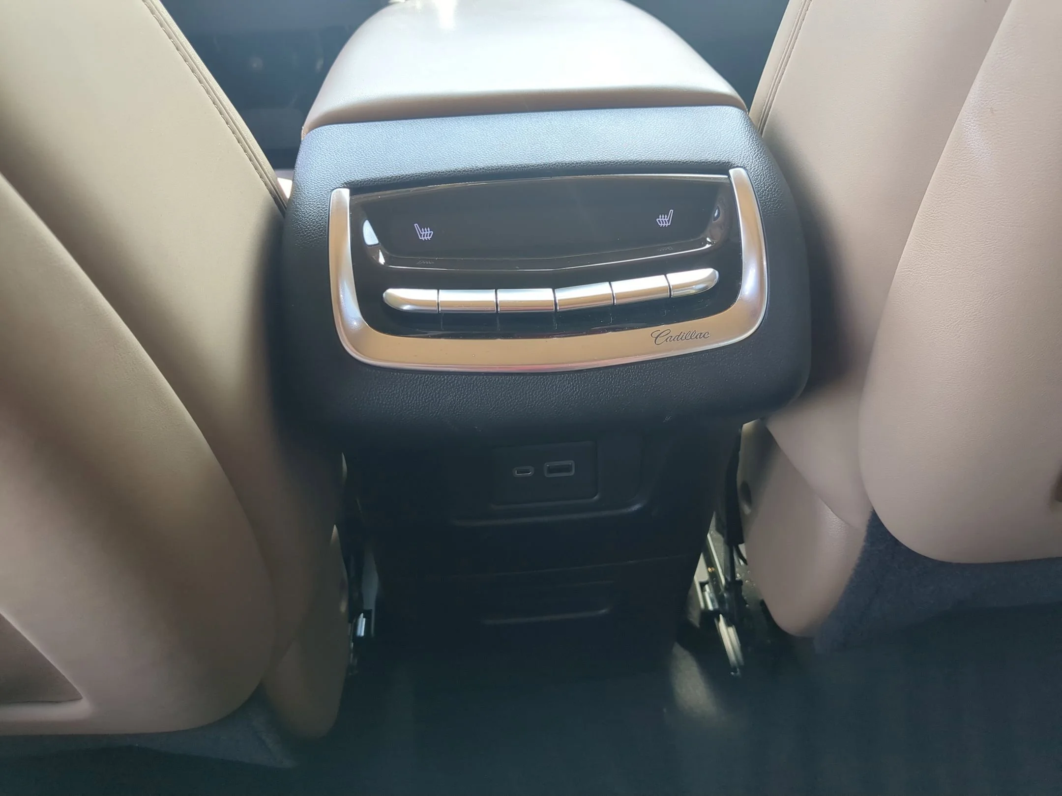 Used 2020 Crystal White Tricoat Cadillac AWD Premium Luxury image 20