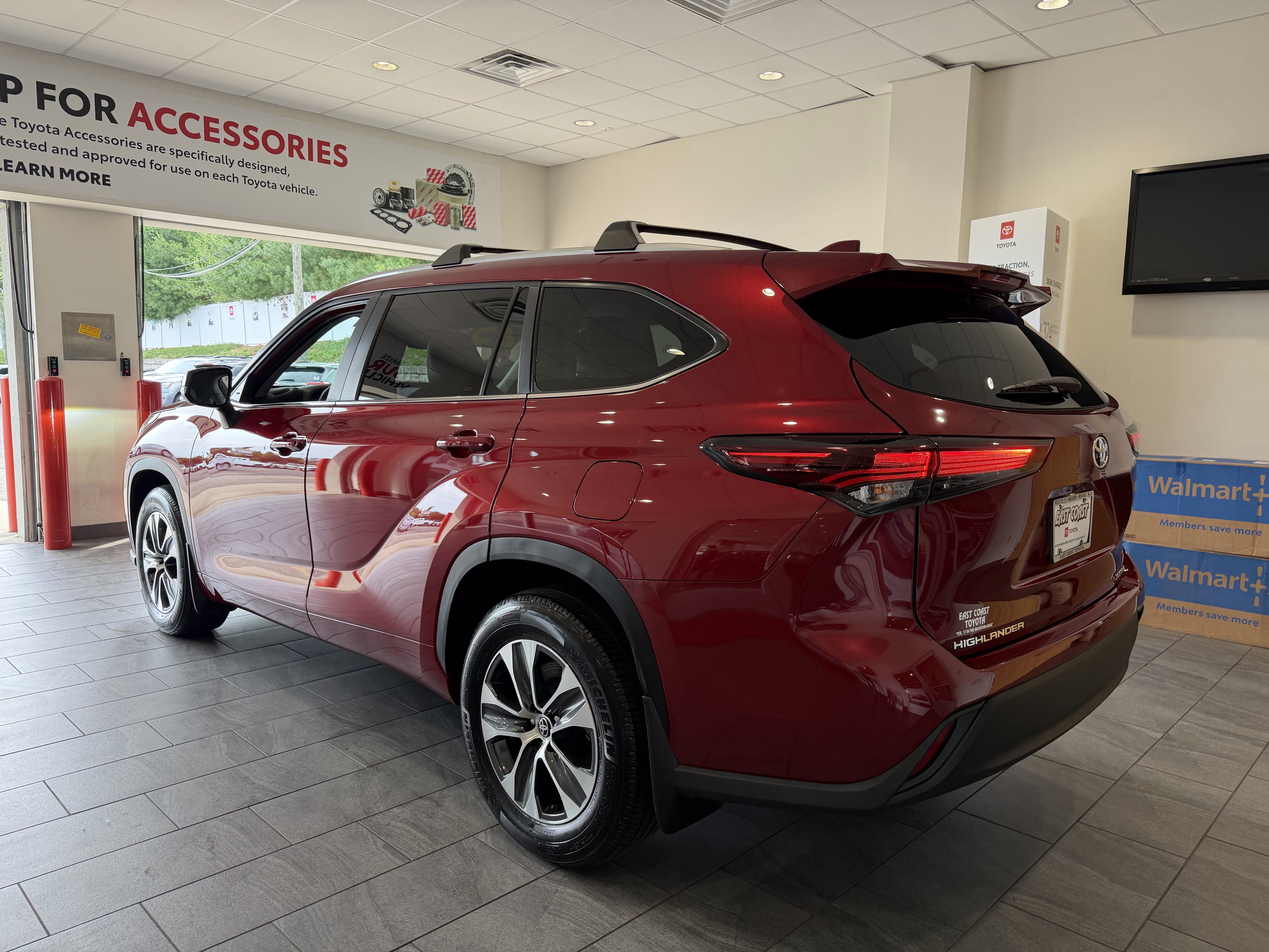 Certified Used 2025 RUBY FLARE RED Toyota XLE image 61