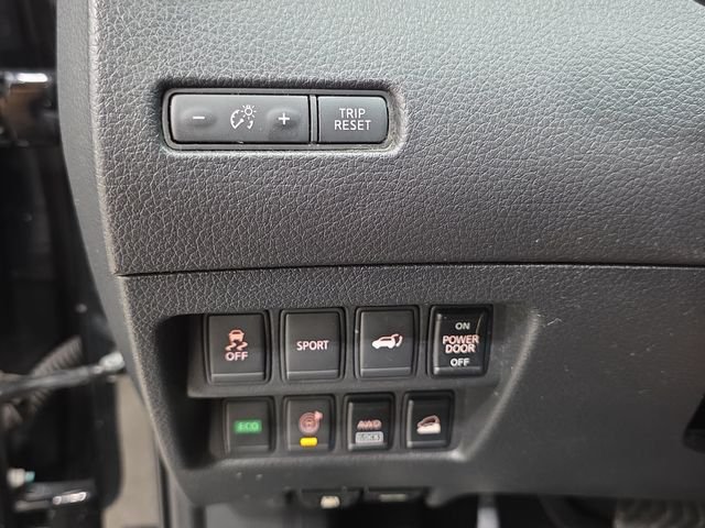 Used 2016 Black Nissan SV image 26