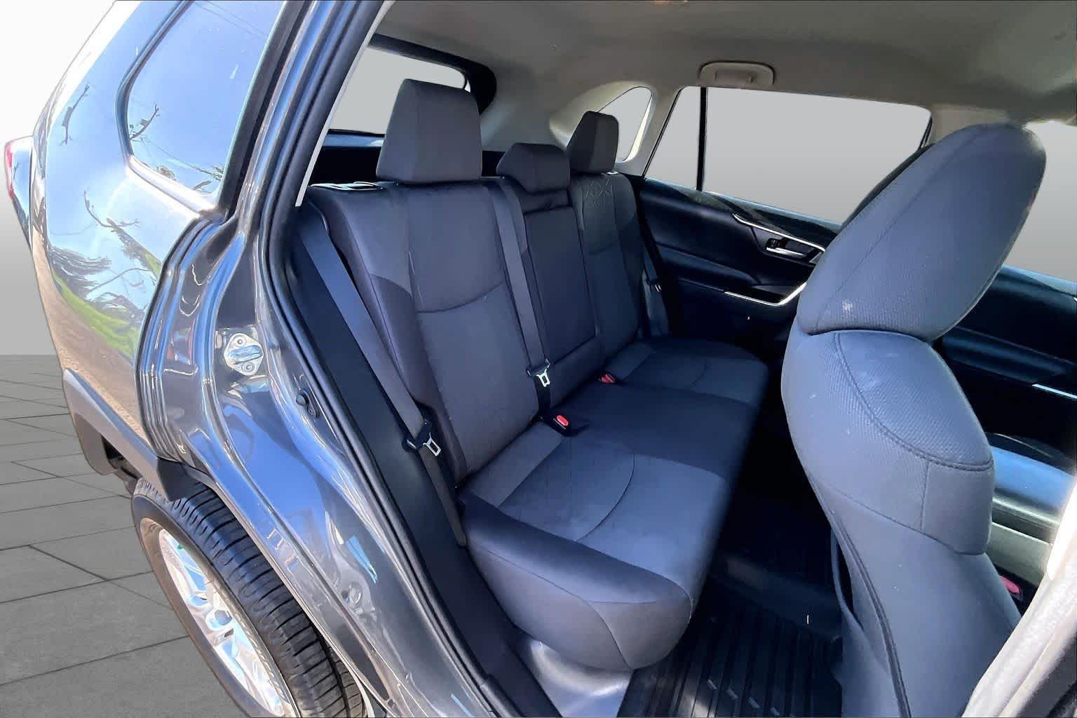 Used 2021 Magnetic Gray Metallic Toyota XLE image 21