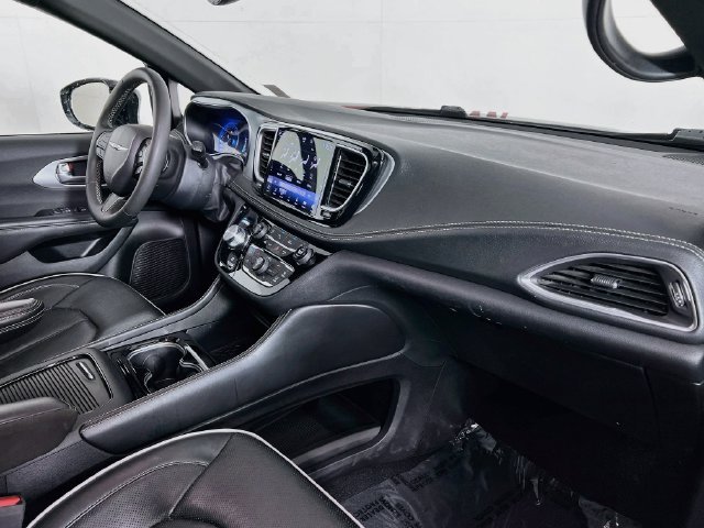 2025 Chrysler Pacifica Limited - Photo 41
