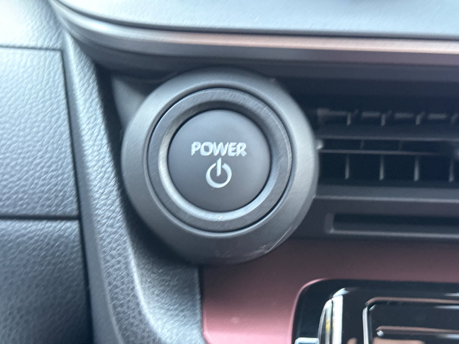 New 2026 Wind Chill Pearl <sup>1</sup> Toyota  SE image 29