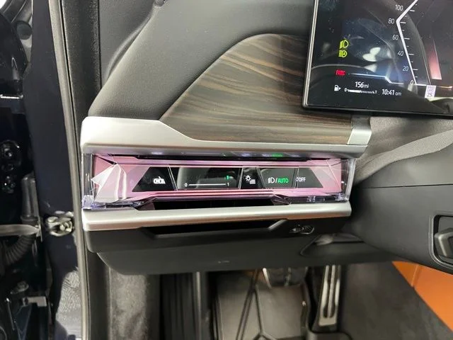 2025 BMW 7 Series 760i - Photo 16
