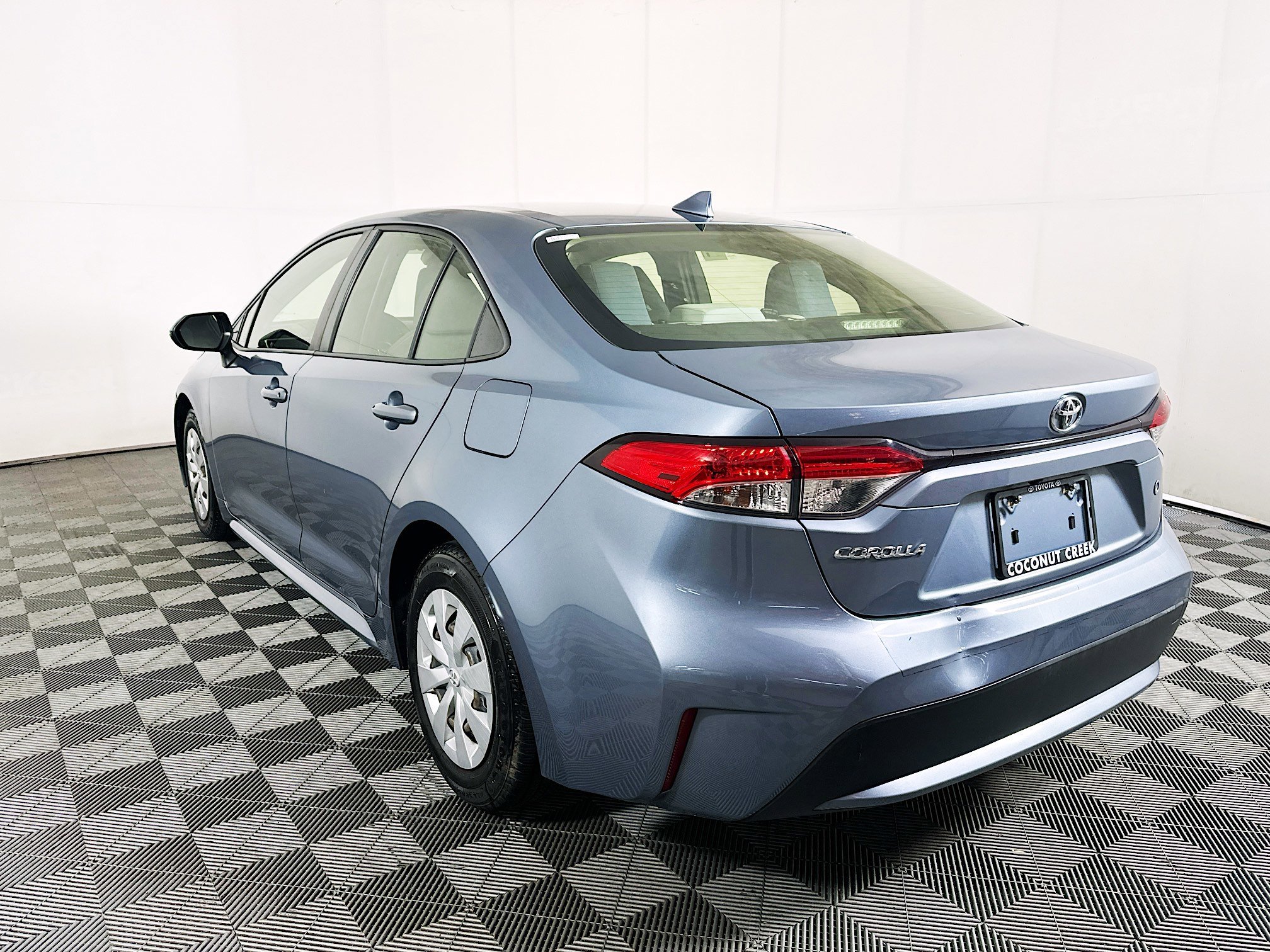 2021 Toyota Corolla thumbnail 7