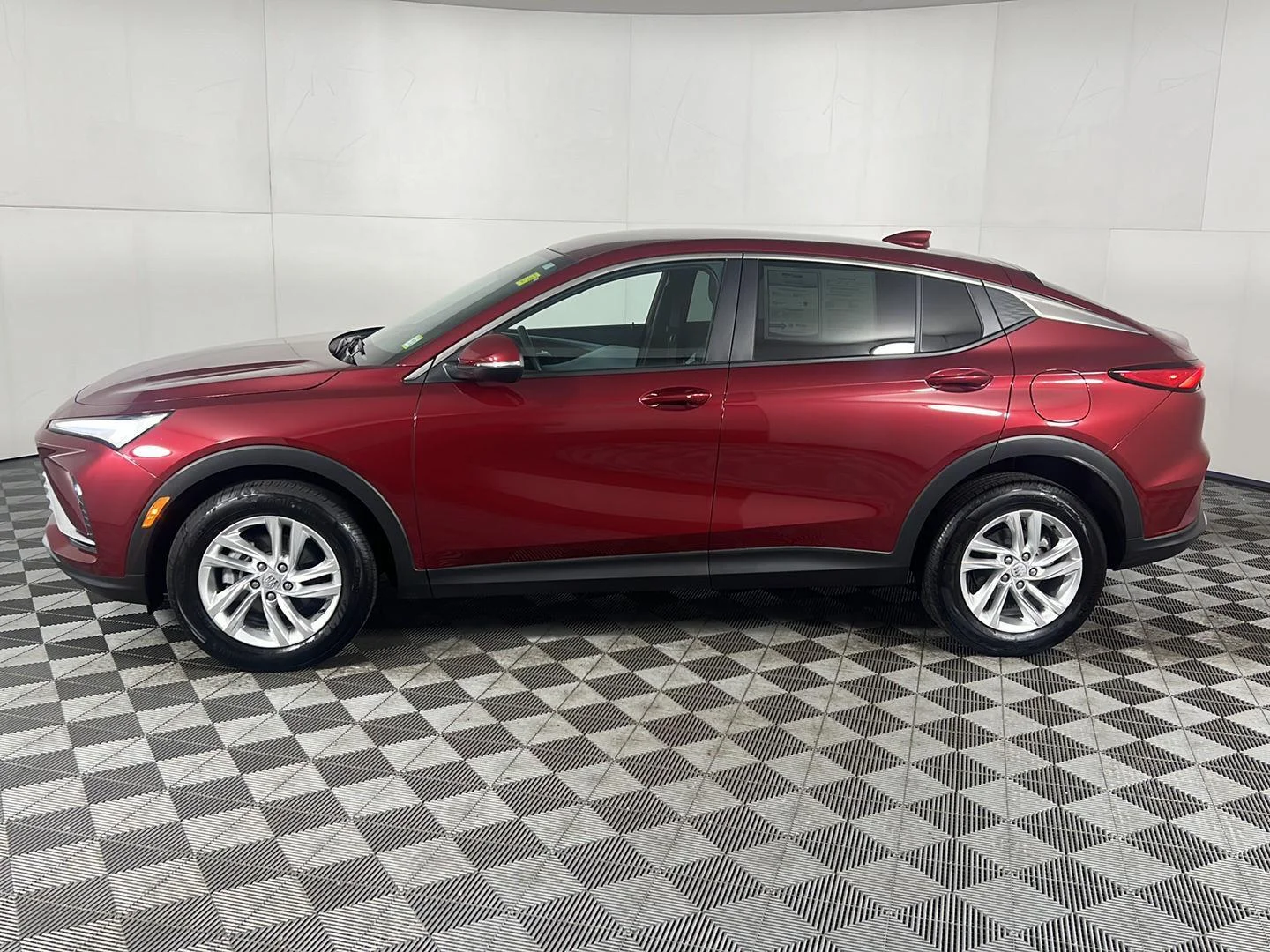 Used 2024 Cinnabar Metallic Buick Preferred image 8
