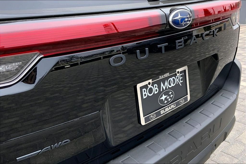 2026 Subaru Outback Limited - Photo 9