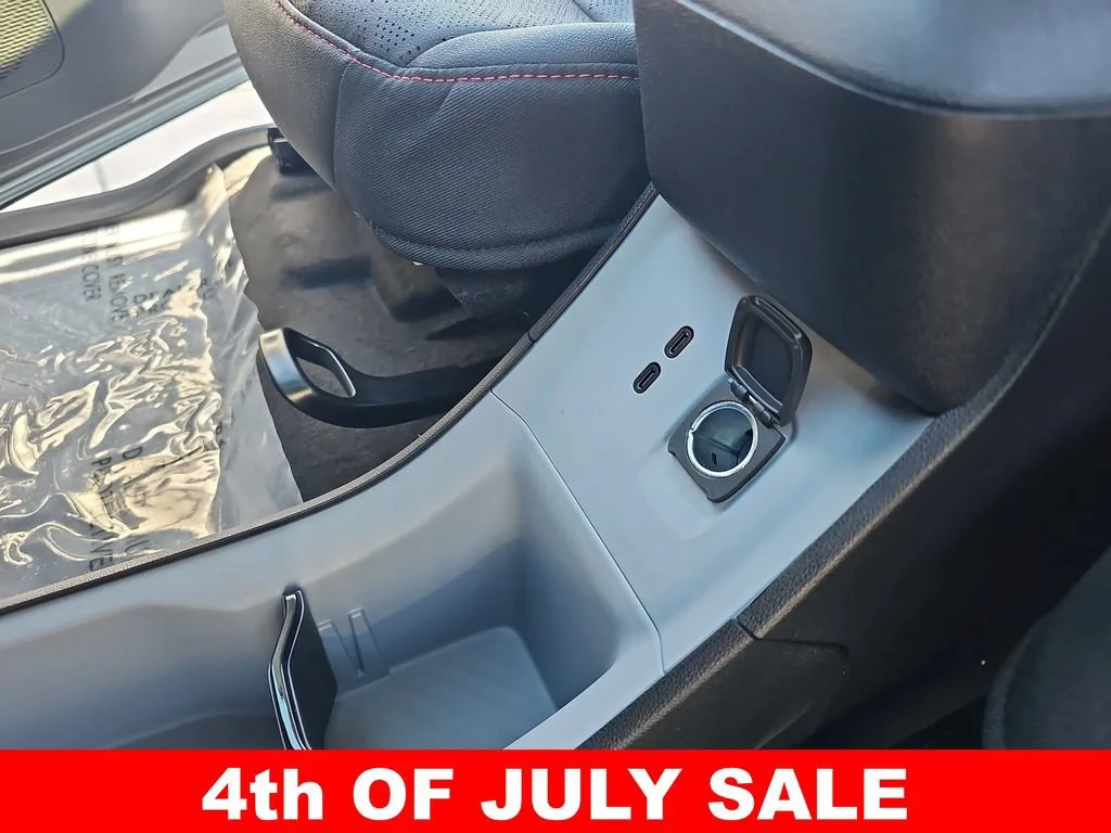 2027 Chevrolet Bolt RS - Photo 24