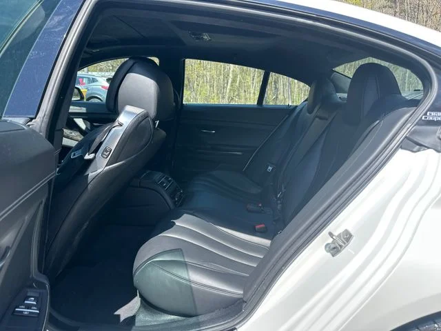 Used 2019 Alpine White BMW 650i xDrive Gran Coupe image 10