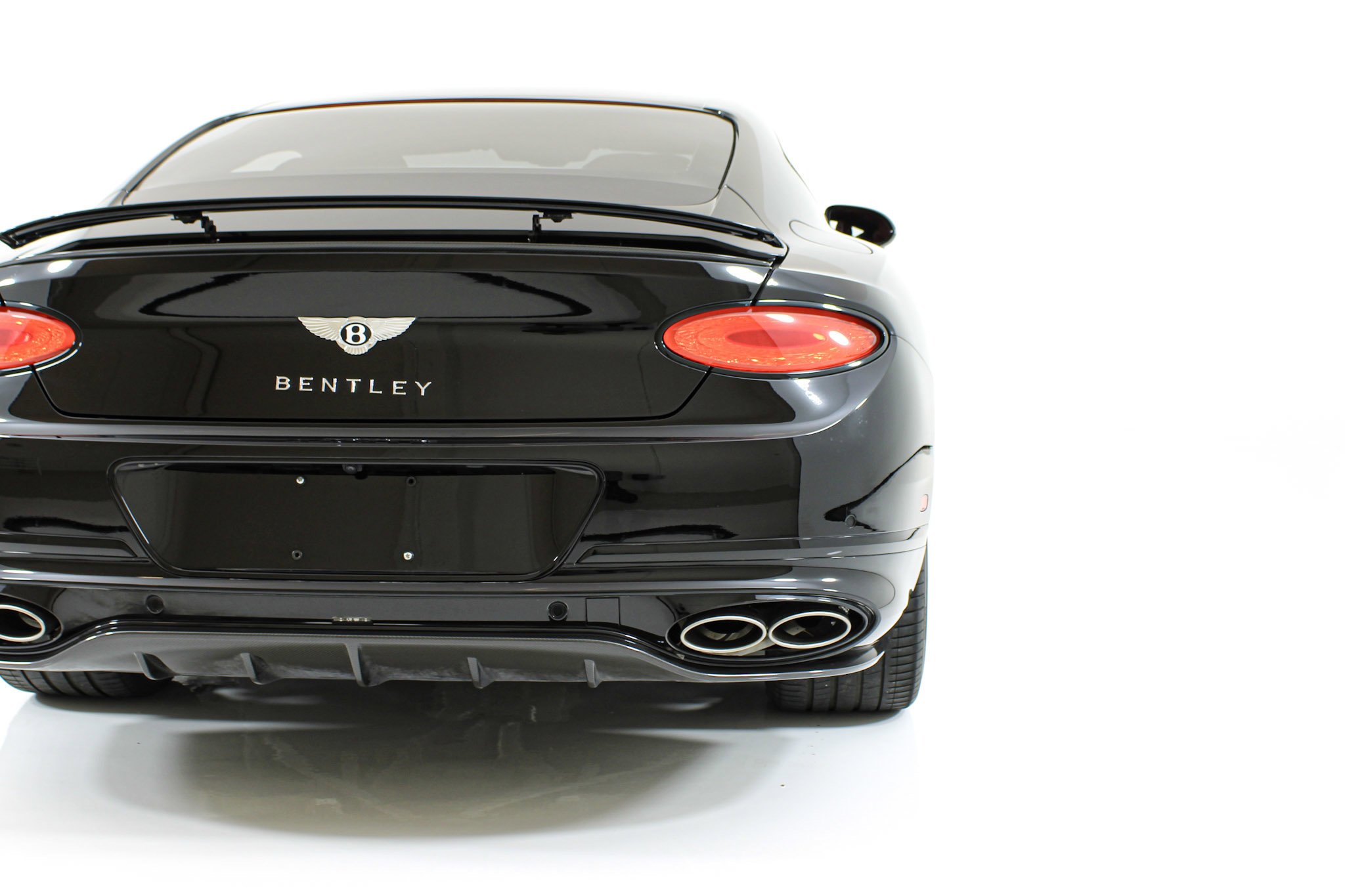 Used 2024 Black Bentley  image 22