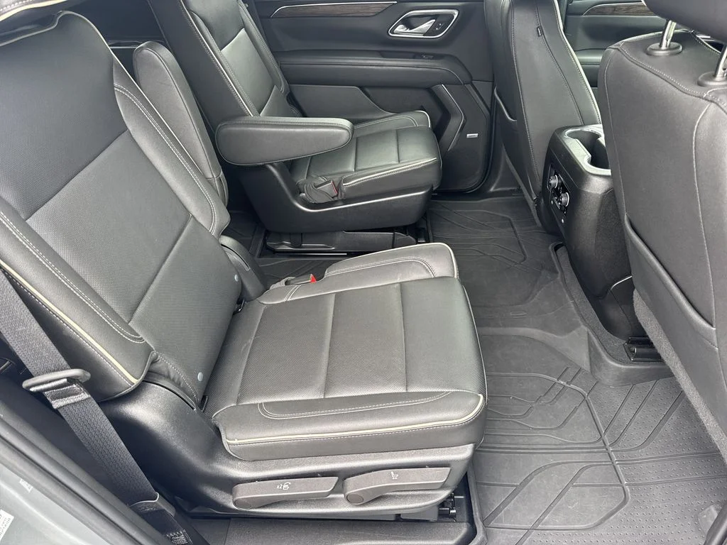 Used 2023 Gray Chevrolet Premier image 15