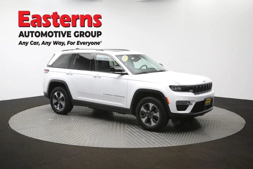 Used 2023 White Jeep 4xe image 52