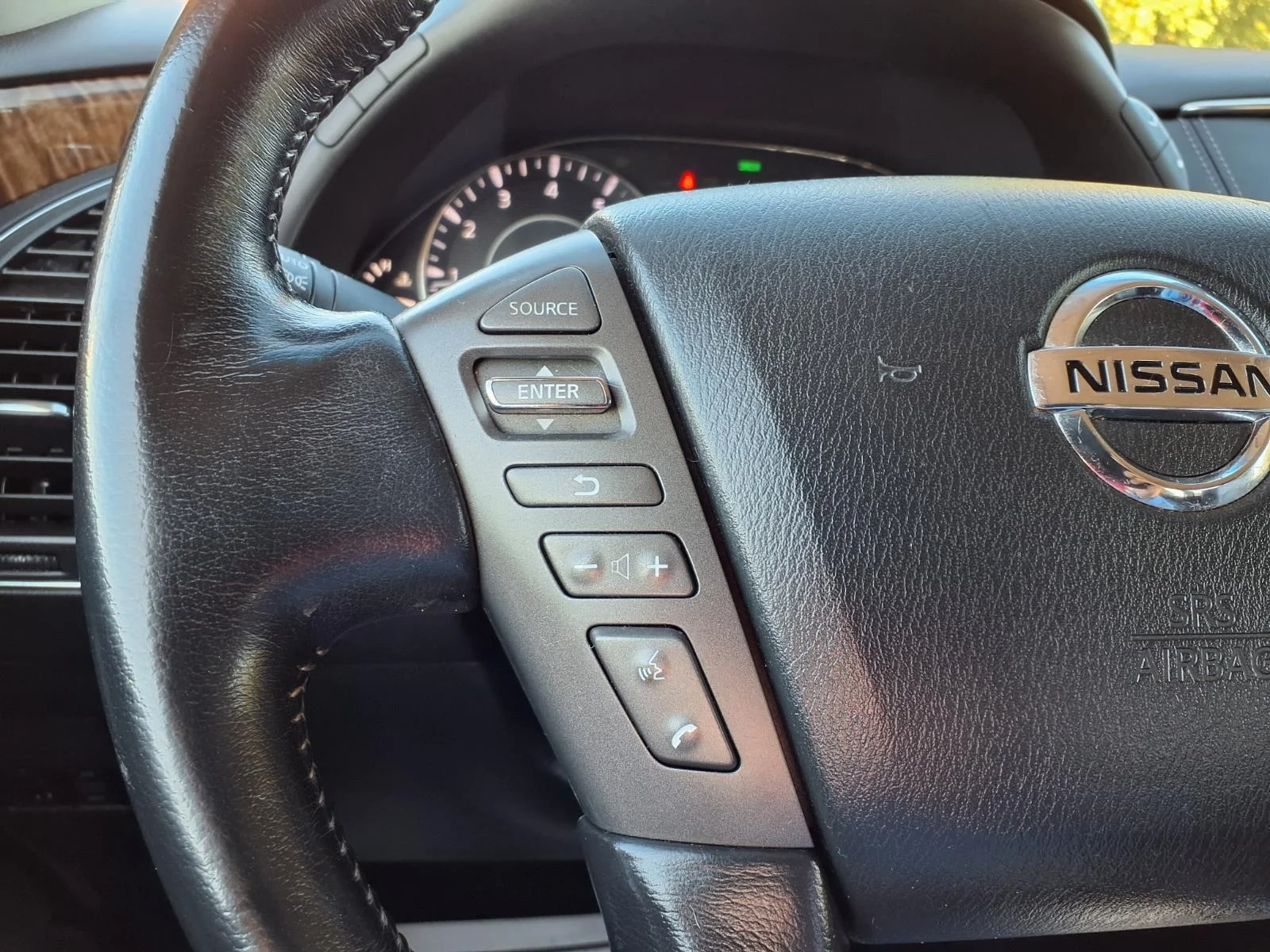 Used 2019 Super Black Nissan SV image 30