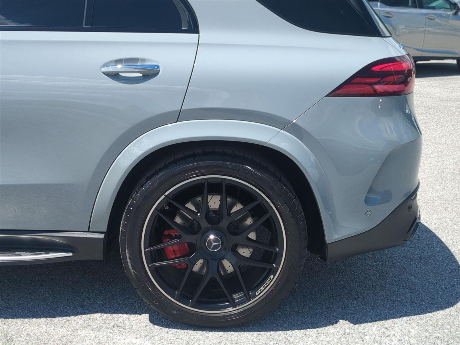 Used 2025 GRAY MERCEDES-BENZ  image 11