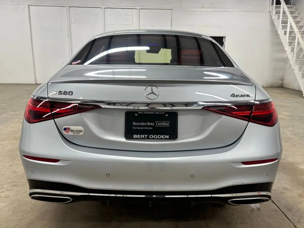 Used 2023 Silver Mercedes-Benz S 580 image 7