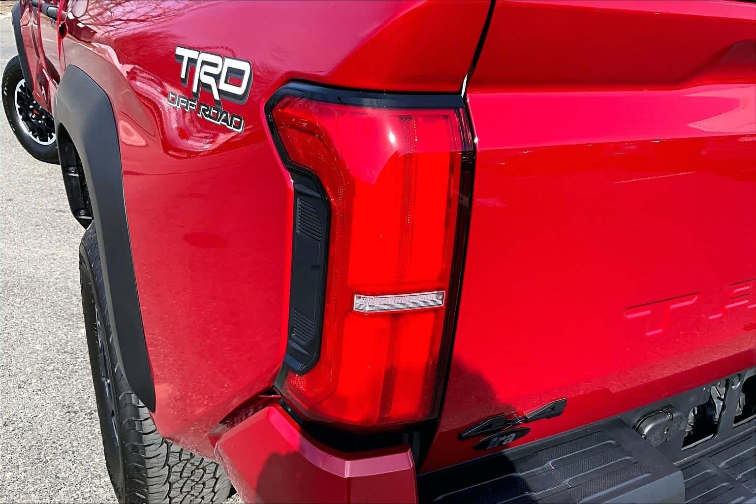 2025 Toyota Tacoma TRD Off Road - Photo 14