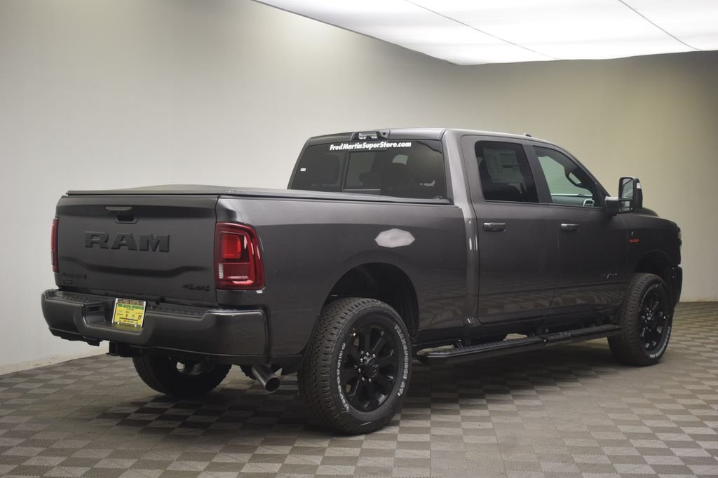 New 2026 Granite Crystal Metallic Clear-Coat Exterior Paint RAM Laramie image 6