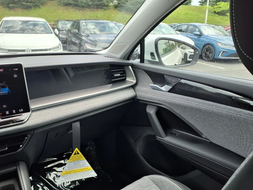 New 2026 Pure White Volkswagen 2.0T S image 22