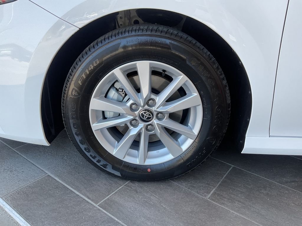 Used 2026 White Toyota LE image 4