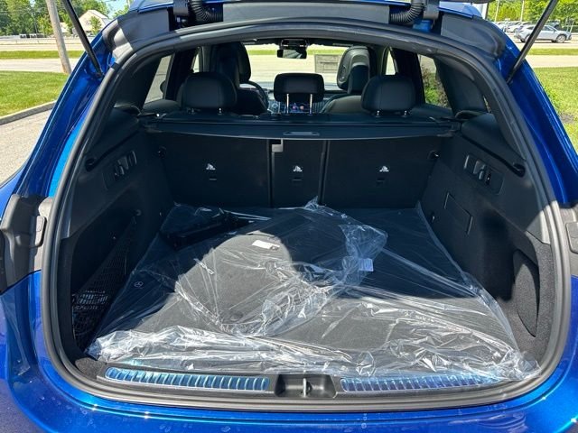 New 2026 Starling Blue Metallic Mercedes-Benz GLC 300 image 35