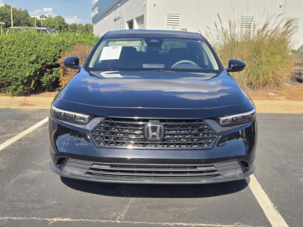 Used 2023 Black Honda EX image 3