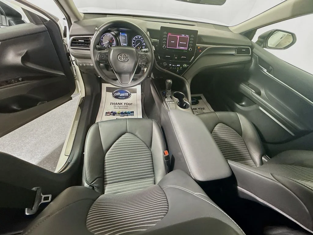 Certified Used 2024 Ice Cap Toyota SE image 21