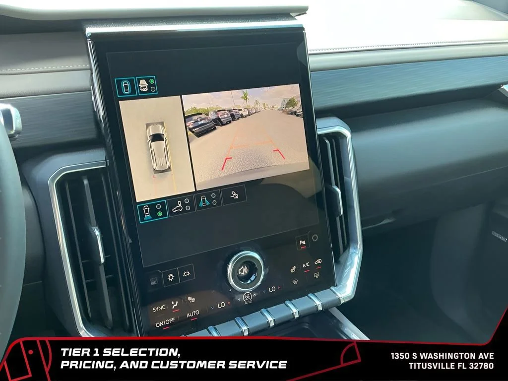 New 2026 Sterling Metallic GMC Elevation image 40