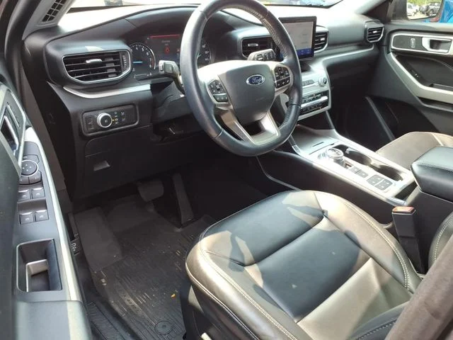 Used 2021 Gray Ford XLT image 19