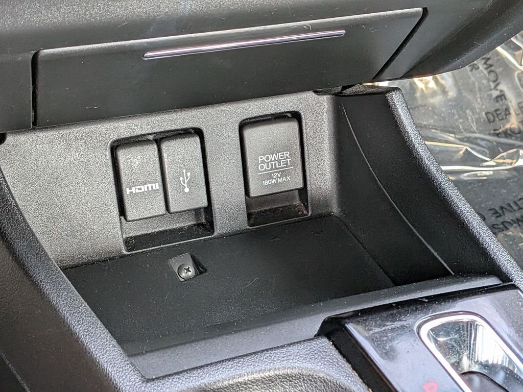Used 2015  Honda EX image 26