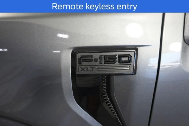 New 2026 Carbonized Gray Metallic Ford XLT image 11