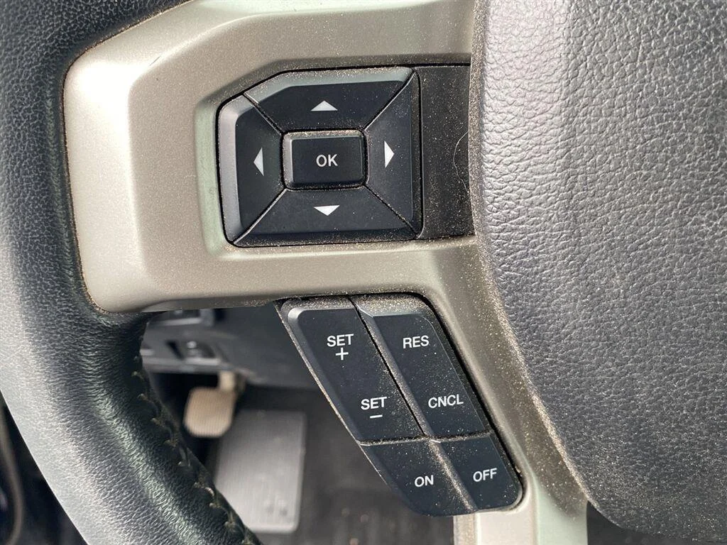 Used 2022 Antimatter Blue Ford LARIAT image 18