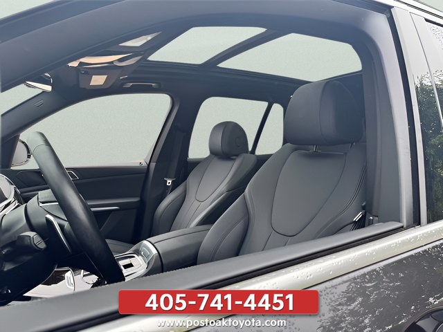 Used 2020 Gray BMW xDrive40i image 13