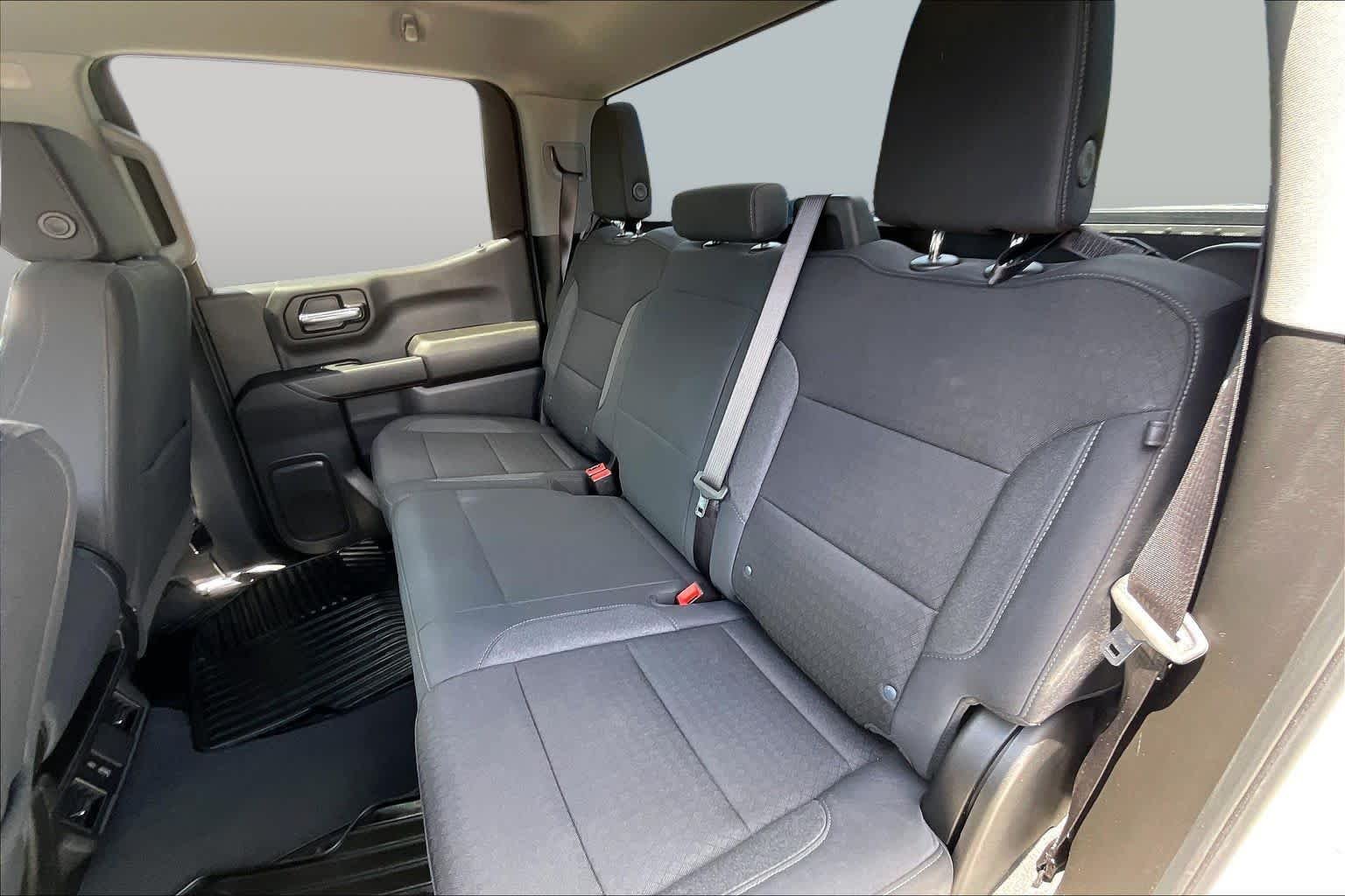 Used 2025 Summit White Chevrolet Custom image 20