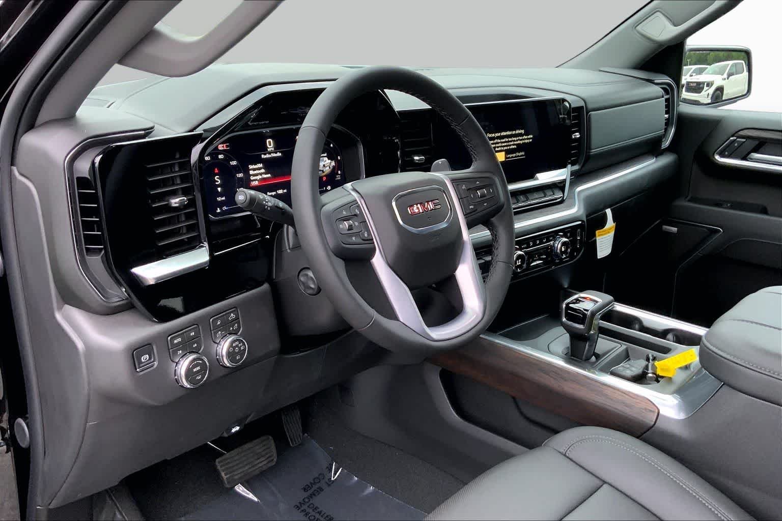 New 2026 Onyx Black GMC SLT image 7